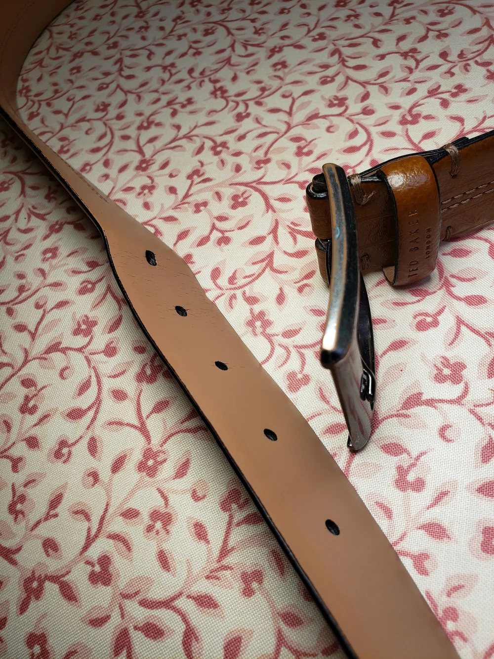 Ted Baker London Light Brown Leather Belt with Contrast Stitching